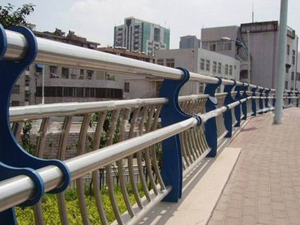 2013730931380.jpg