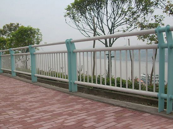 2013730921340.jpg